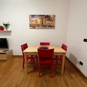 https://bologna-central-apartments-bellearti-11.emilia-romagnahotels.net