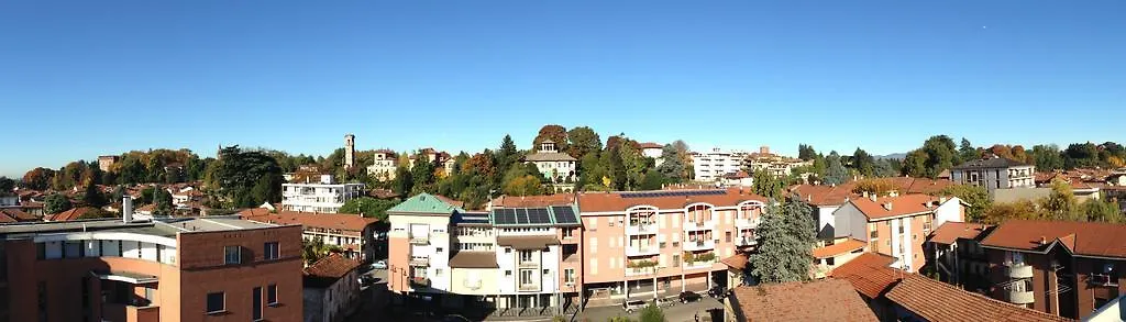 Hotel Roma Кассано-Маньяго