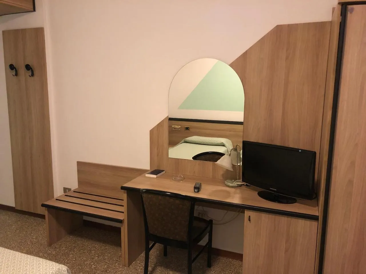 Hotel Roma Кассано-Маньяго Италия